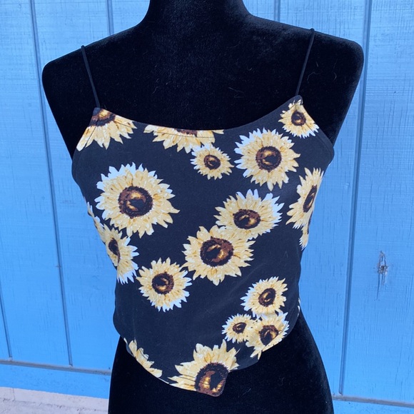 No Comment Sunflower Tank Top - Picture 2 of 5